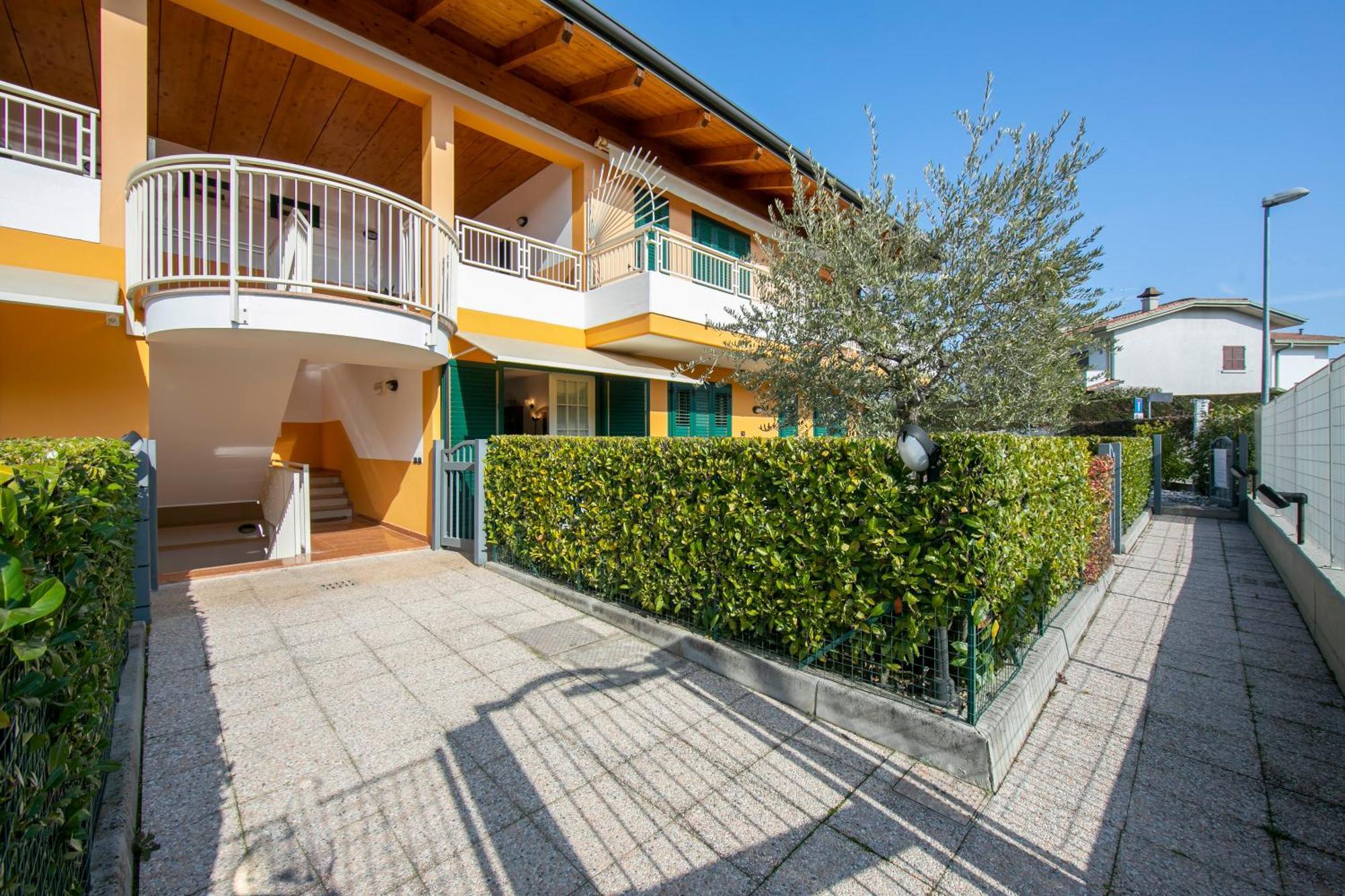 Casa Emma With Pool - Happy Rentals Sirmione Extérieur photo